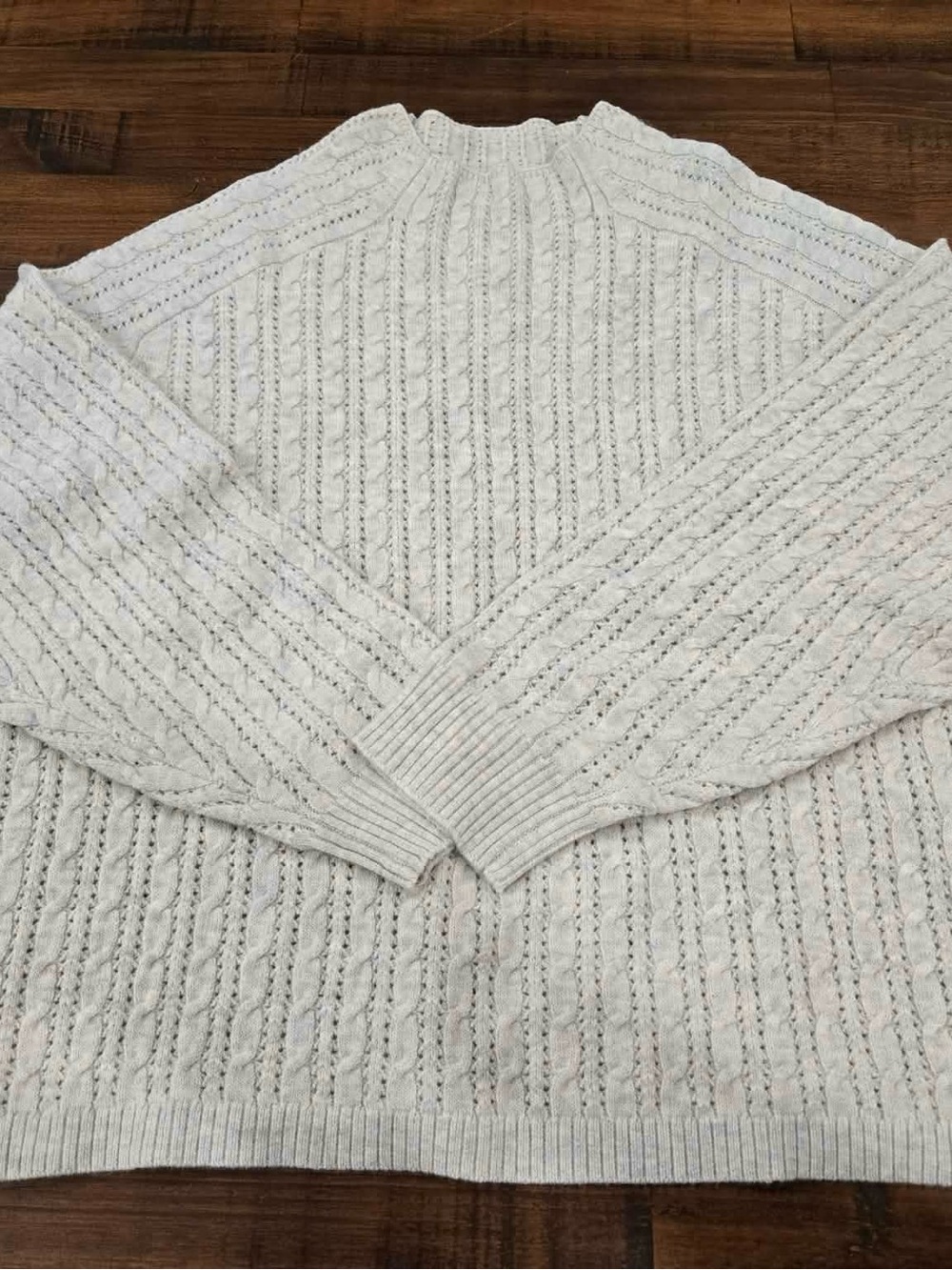 Women's Plus Size White knit Sweater
